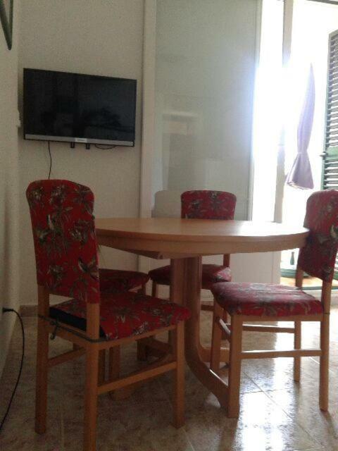 Apartment Milka Petrcane Eksteriør billede
